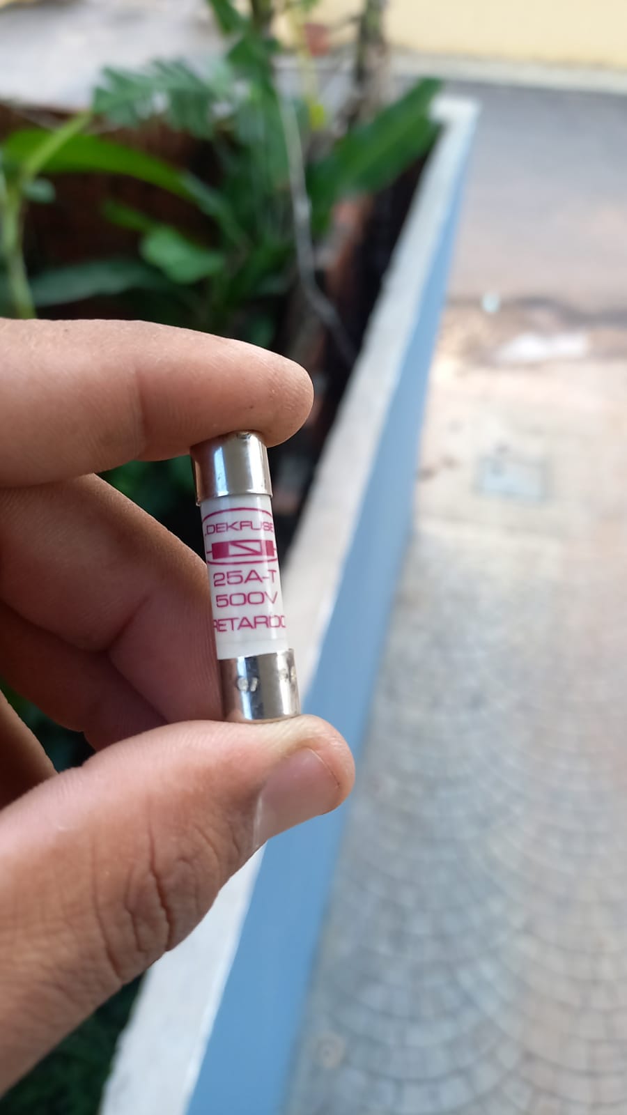 Fusível Cartucho Retardado 25 A 500 V – Novo